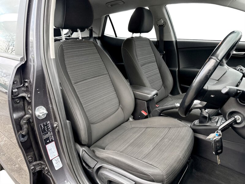 Used Kia Stonic 2020 for sale - 76694330: Photo 31