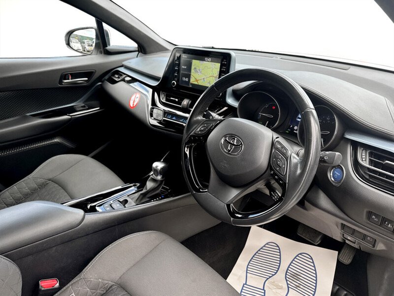 Used Toyota C-HR 2022 for sale - 76016052: Photo 21