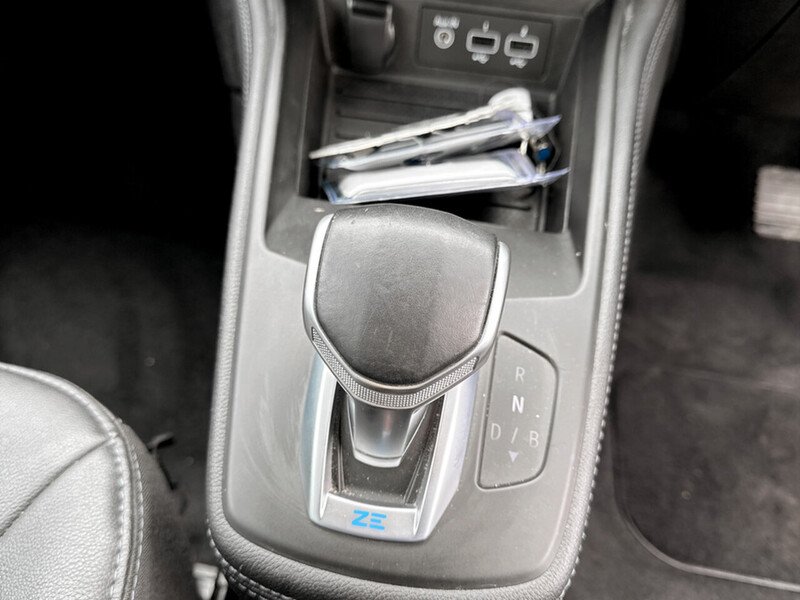 Used Renault Zoe 2022 for sale - 78060119: Photo 33