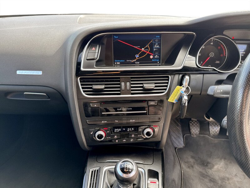 Vehicle 28