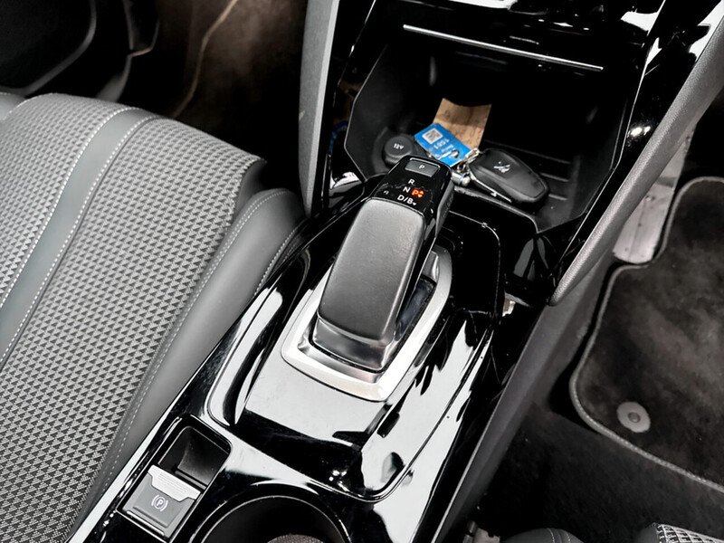 Used Peugeot 2008 2020 for sale - 77188928: Photo 14