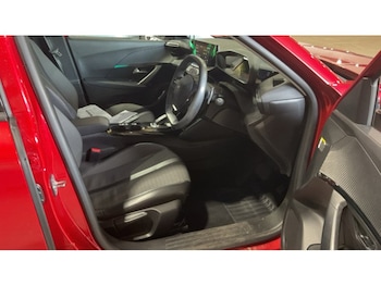 Used Peugeot 2008 2021 for sale - 79405352: Photo