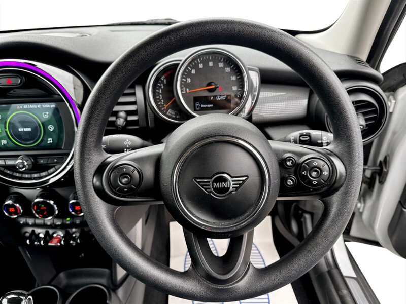 Used MINI Hatch 2020 for sale - 76114924: Photo 31