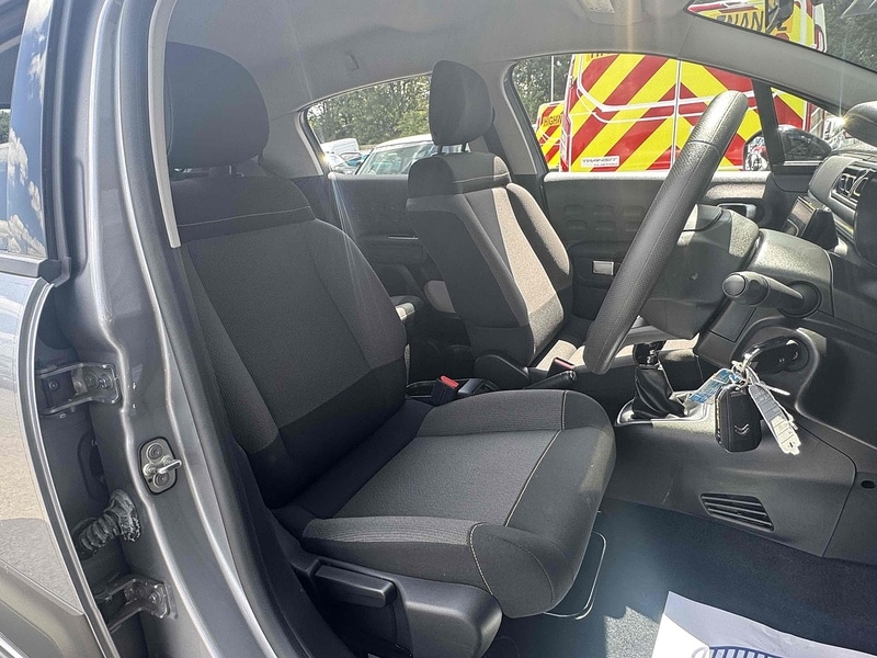 Vehicle 21