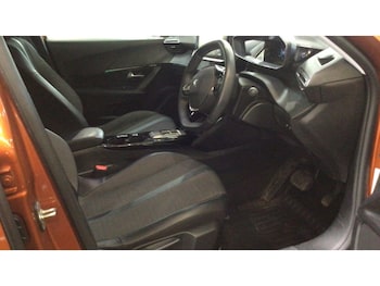 Used Peugeot E-2008 2022 for sale - 77447069: Photo