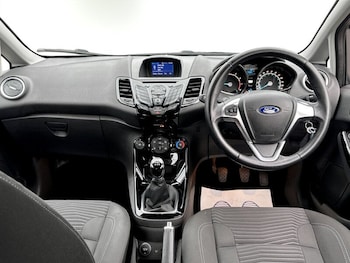Used Ford Fiesta 2016 for sale - 78920019: Photo
