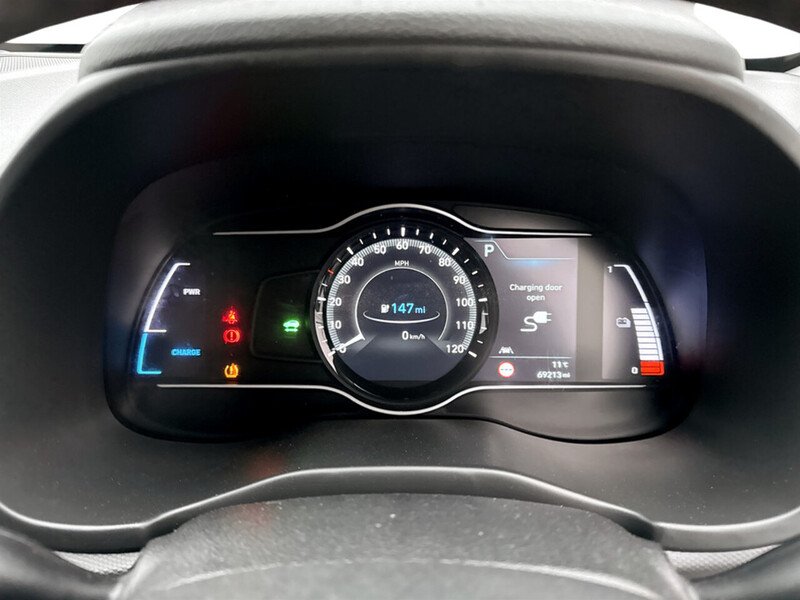 Used Hyundai KONA 2021 for sale - 76323767: Photo 32