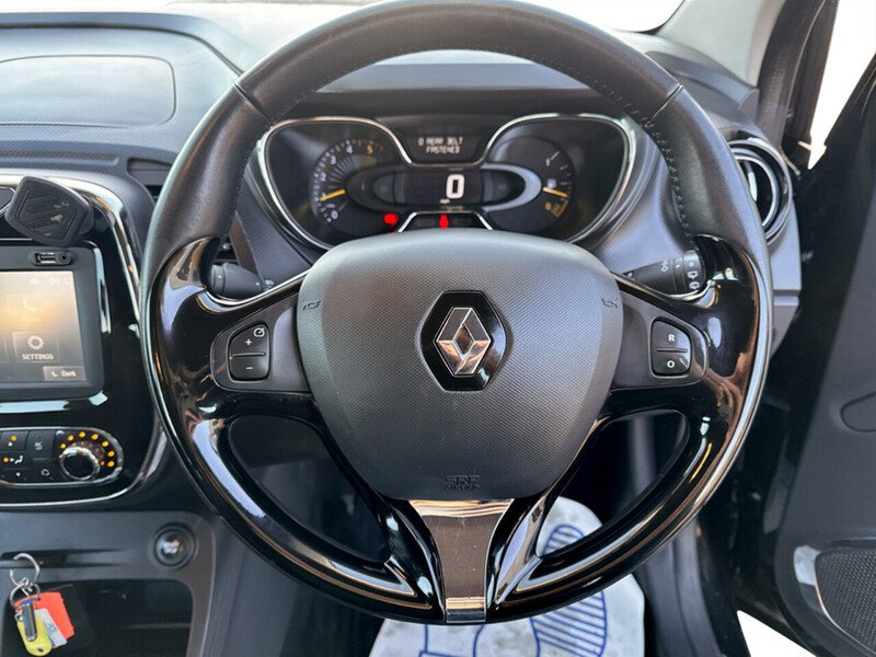 Used Renault Captur 2015 for sale - 76670701: Photo 27