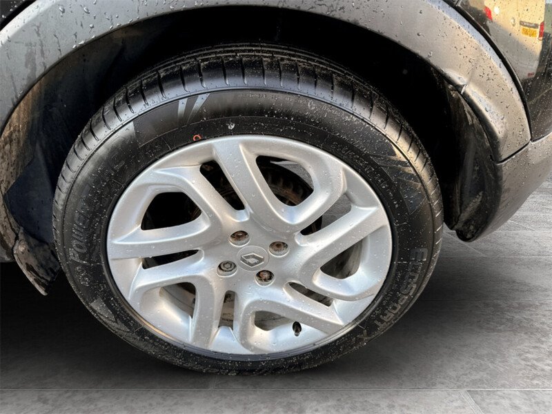 Used Renault Captur 2015 for sale - 76670701: Photo 9