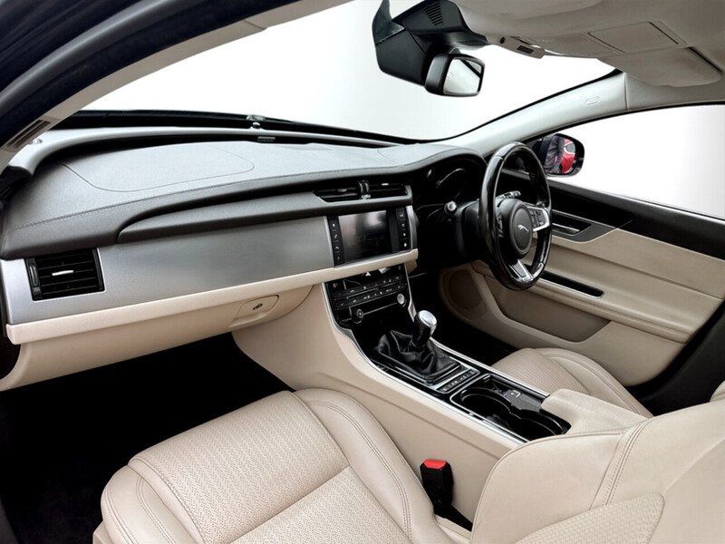 Used Jaguar XF 2018 for sale - 76206665: Photo 24