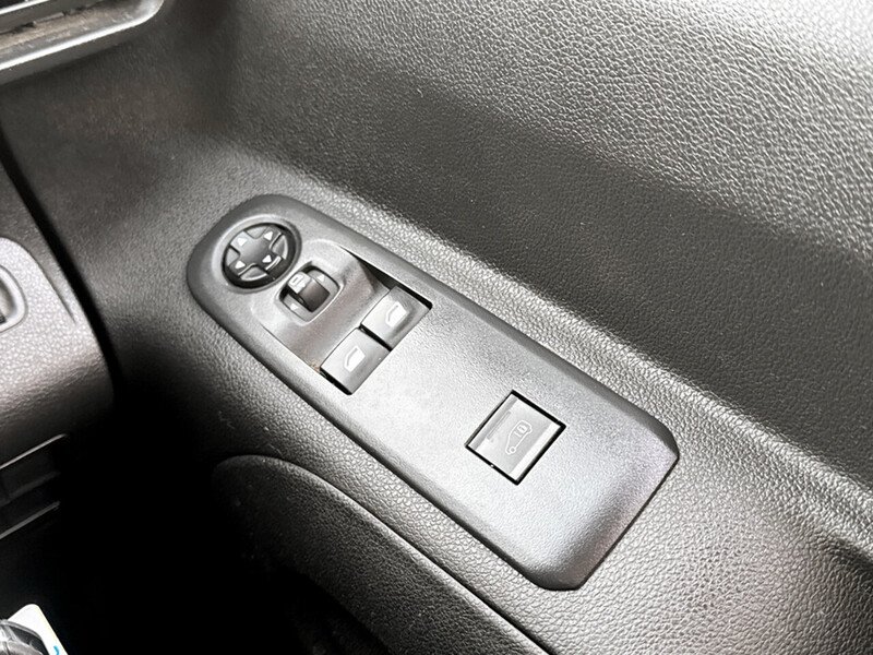 Used Peugeot Partner 2021 for sale - 77365183: Photo 34