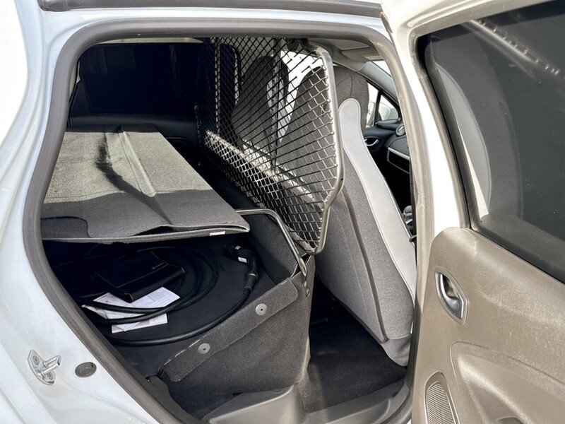 Used Renault Zoe 2022 for sale - 77601832: Photo 13