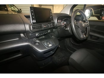 Used Vauxhall Combo Electric 2024 for sale - 78341228: Photo