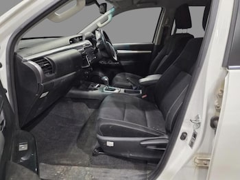 Used Toyota Hilux 2023 for sale - 78003963: Photo