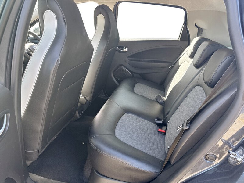 Used Renault Zoe 2022 for sale - 77976783: Photo 34