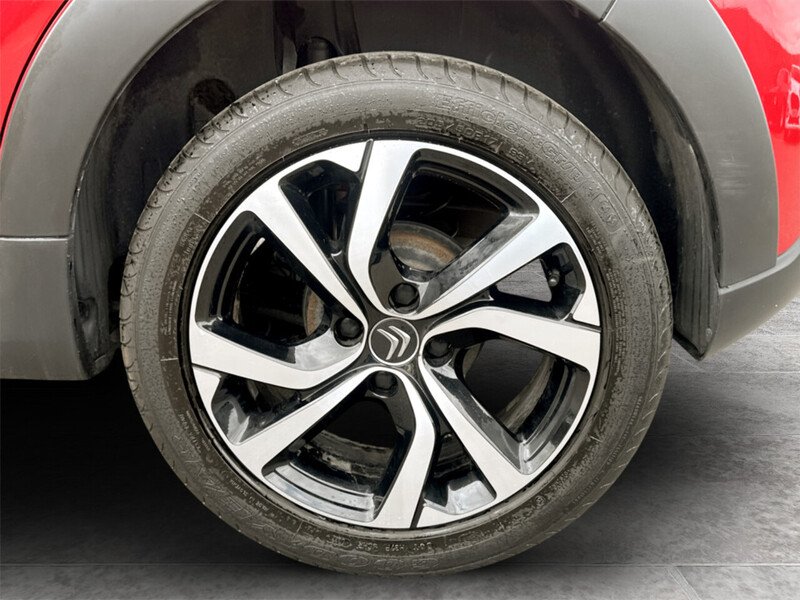 Vehicle 30
