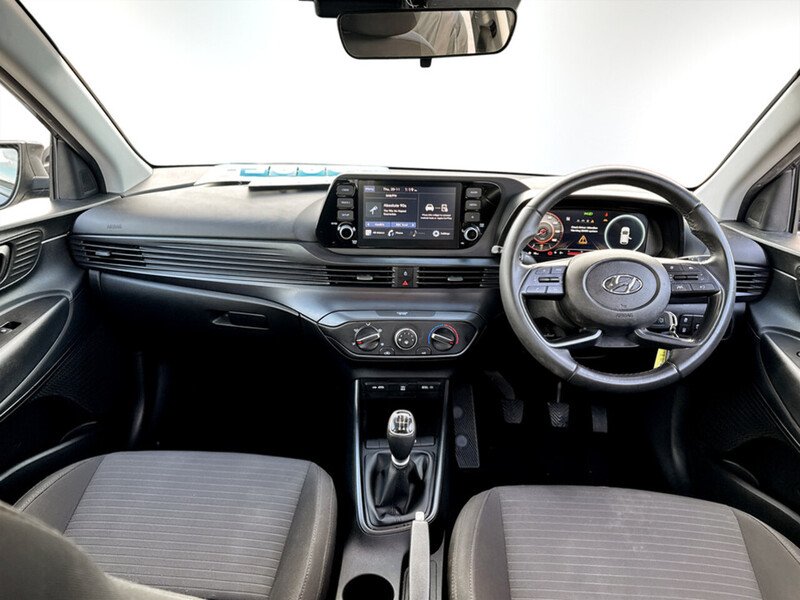 Used Hyundai i20 2023 for sale - 76694313: Photo 8