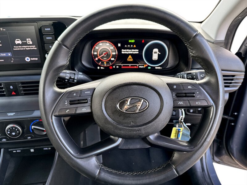 Used Hyundai i20 2023 for sale - 76694313: Photo 9