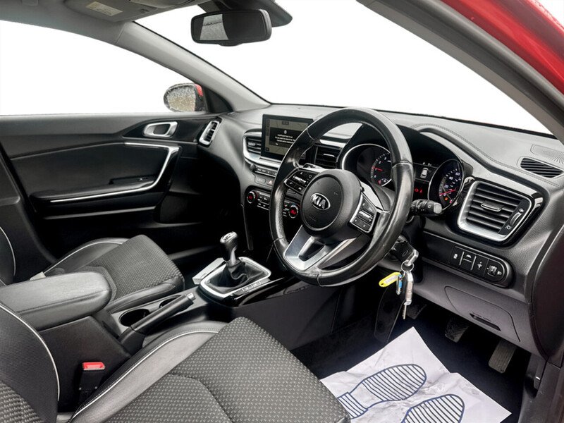 Used Kia Ceed for sale - 77019405: Photo 32