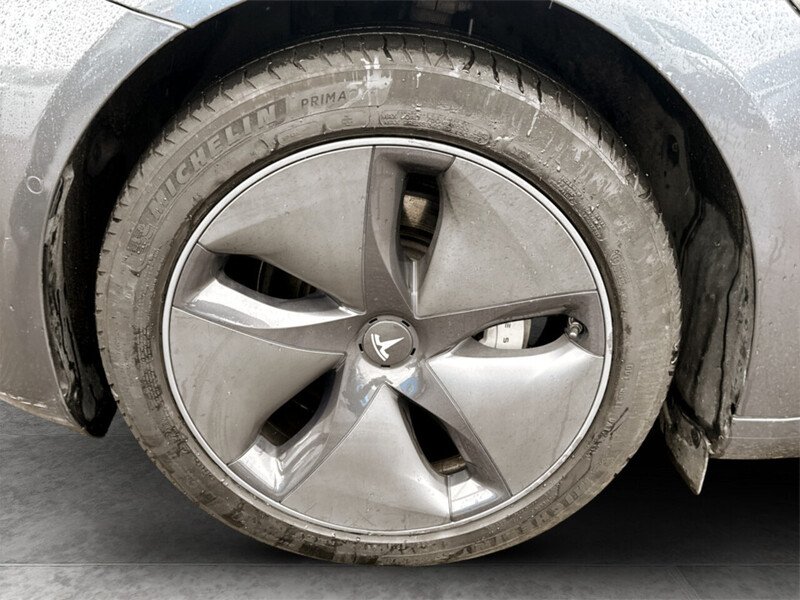 Used Tesla Model 3 2020 for sale - 78060123: Photo 34