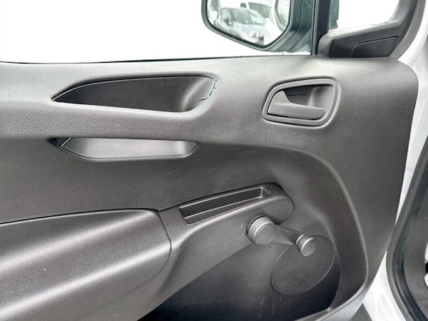 Used Ford Transit Courier 2023 for sale - 76245536: Photo 24
