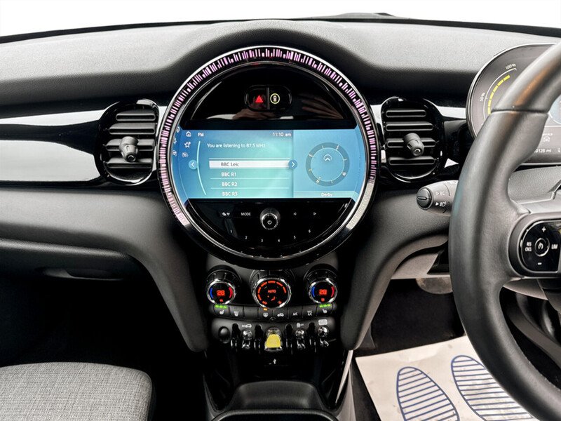 Used MINI Hatch 2022 for sale - 77213159: Photo 11