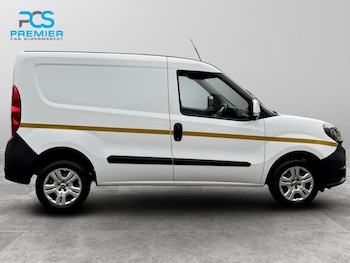 Used Fiat Doblo 2022 for sale - 76245527: Photo