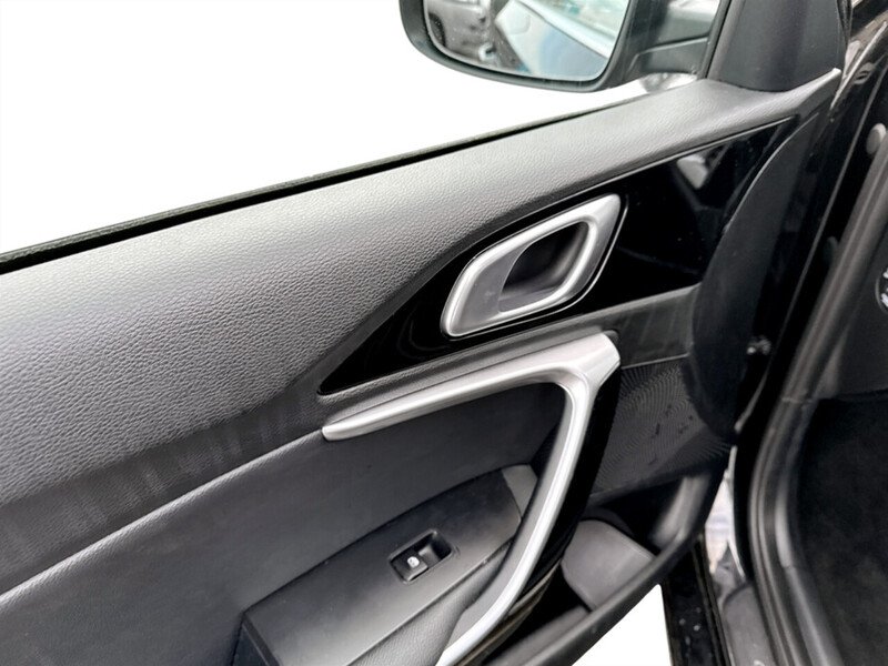 Used Kia Ceed 2022 for sale - 76896510: Photo 19