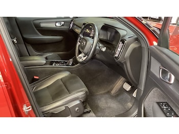 Used Volvo XC40 2021 for sale - 78512101: Photo
