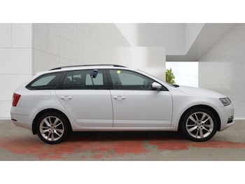 Used Skoda Octavia 2020 for sale - 79314165: Photo