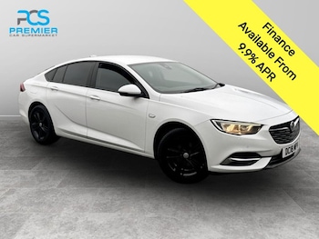 2018 - i Turbo Design Nav 5-Door