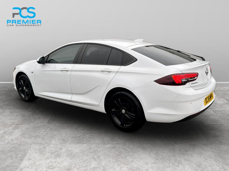 Used Vauxhall Insignia 2018 for sale - 77461200: Photo 3