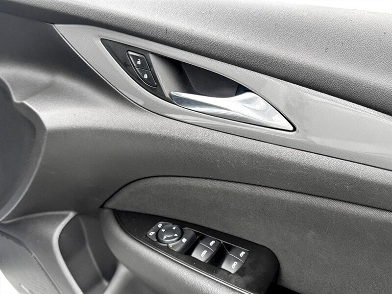 Used Vauxhall Insignia 2018 for sale - 77461200: Photo 36