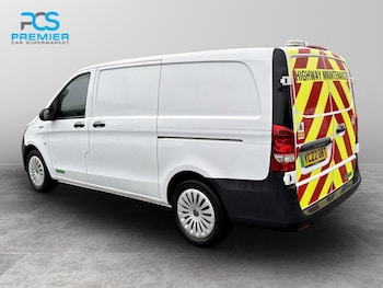 Used Mercedes-Benz Vito 2022 for sale - 76831589: Photo