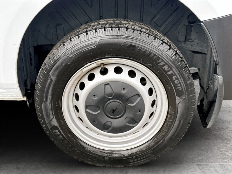 Vehicle 32
