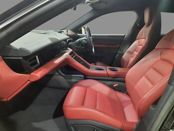 Used Porsche Taycan 2022 for sale - 78279142: Photo