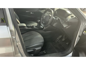 Used Peugeot 208 2024 for sale - 79573787: Photo
