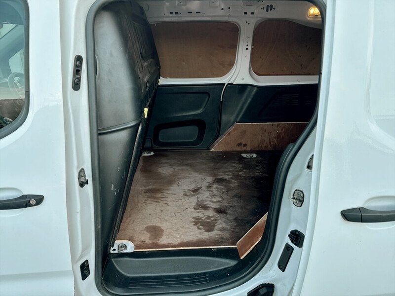 Used Citroen Berlingo 2021 for sale - 77027612: Photo 10