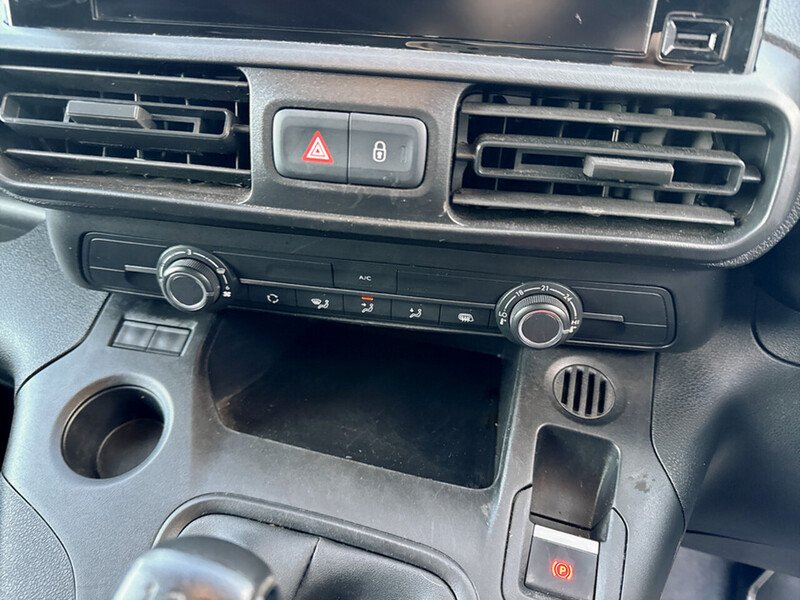 Used Citroen Berlingo 2021 for sale - 77027612: Photo 32