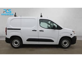 Used Citroen Berlingo 2023 for sale - 79791900: Photo