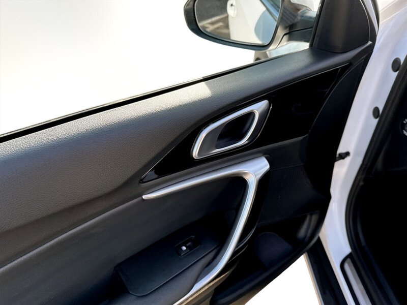 Used Kia XCeed 2023 for sale - 76768852: Photo 13