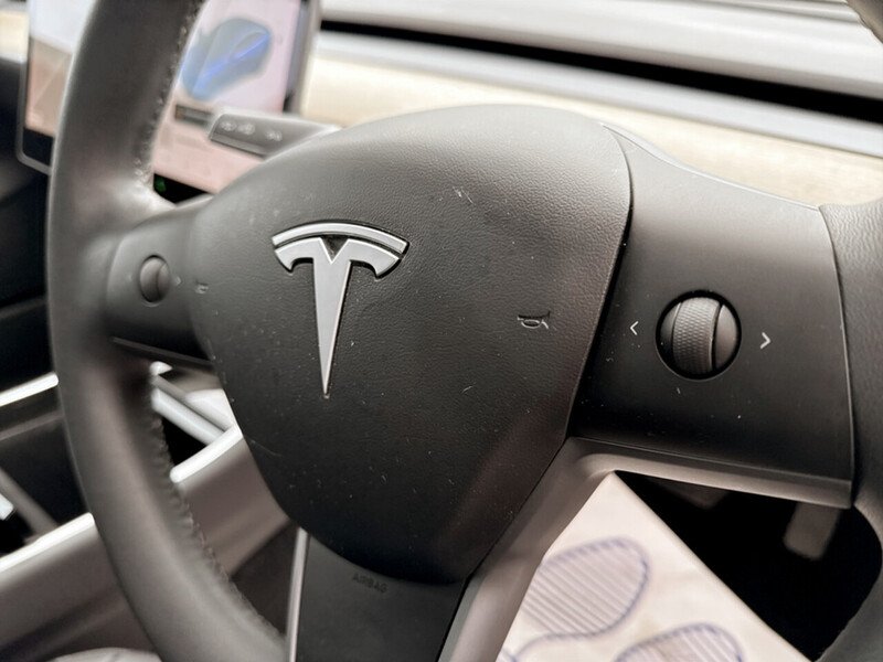 Used Tesla Model 3 2020 for sale - 76527272: Photo 10