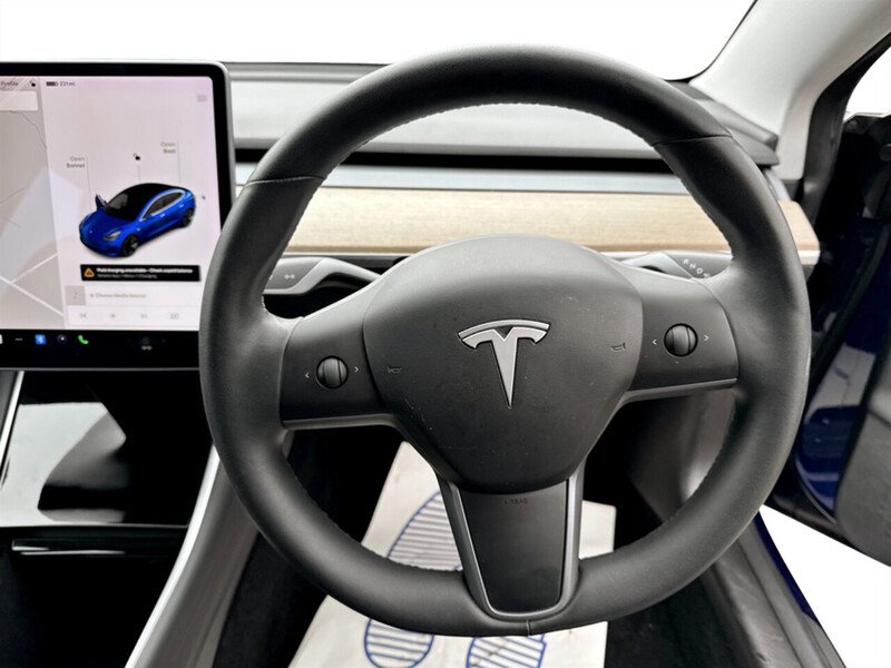 Used Tesla Model 3 2020 for sale - 76527272: Photo 30