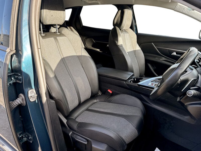 Used Peugeot 3008 2021 for sale - 76686764: Photo 9