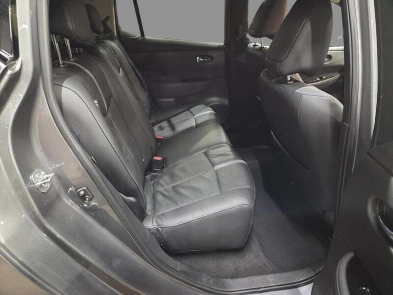 Used Nissan Leaf for sale - 77765901: Photo 12