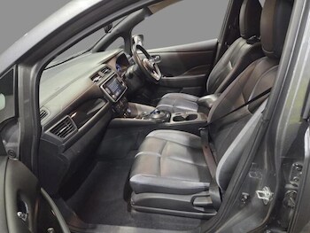 Used Nissan Leaf 2021 for sale - 77765901: Photo