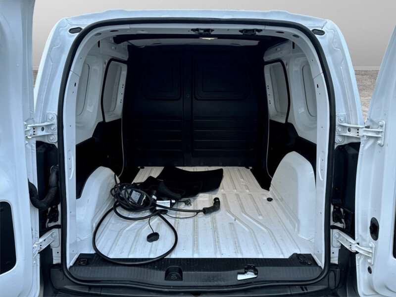 Used Nissan Other 2023 for sale - 77303224: Photo 26