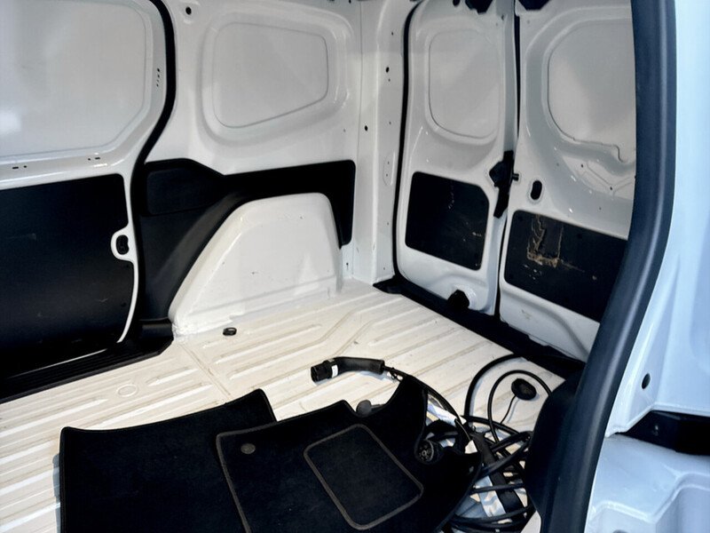 Used Nissan Other 2023 for sale - 77303224: Photo 28