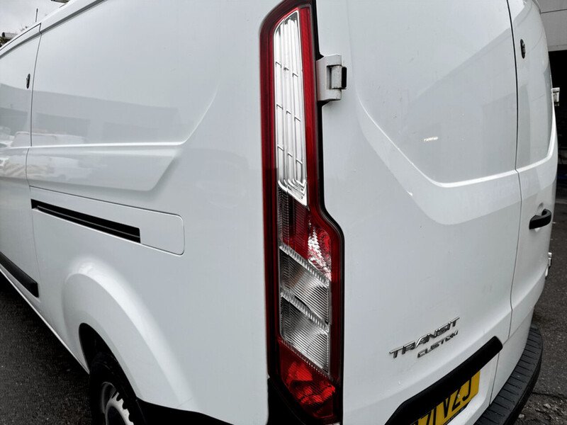 Used Ford Transit Custom 2021 for sale - 76329369: Photo 17