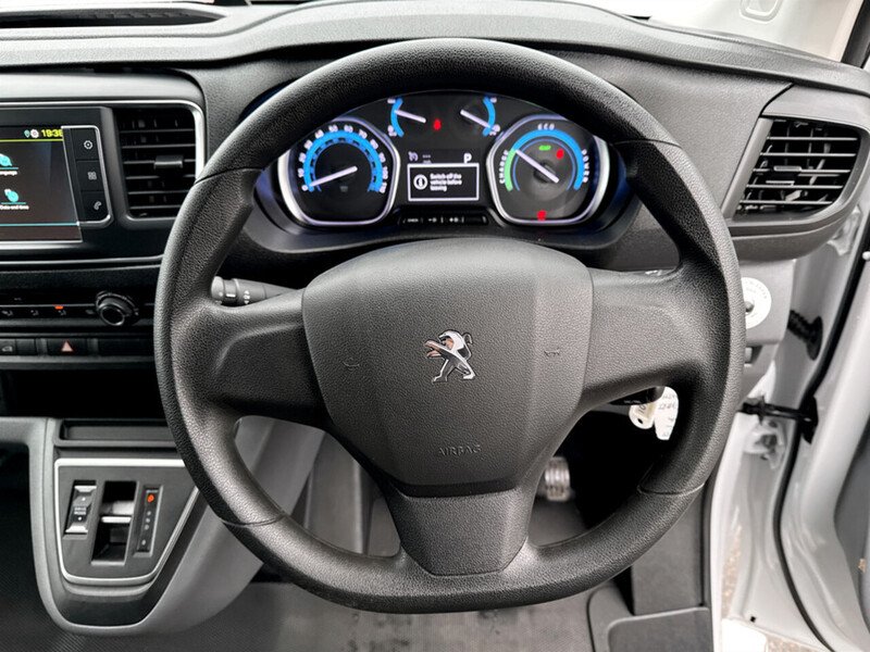 Used Peugeot Expert 2022 for sale - 77704087: Photo 8